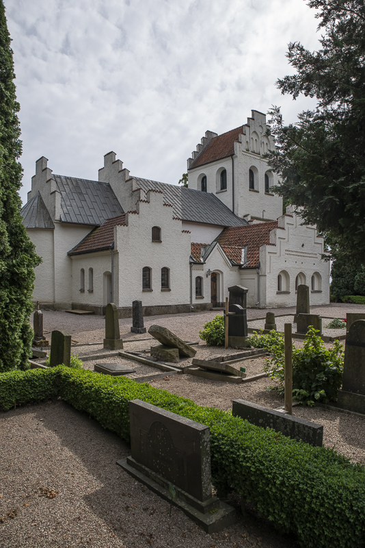 Övraby kyrka